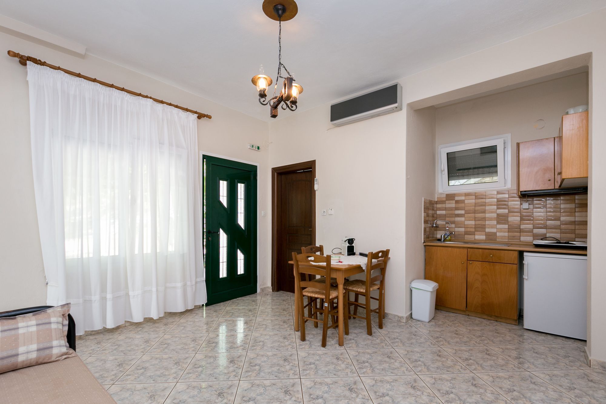 Petra Mare Apartment Thimonia Ngoại thất bức ảnh