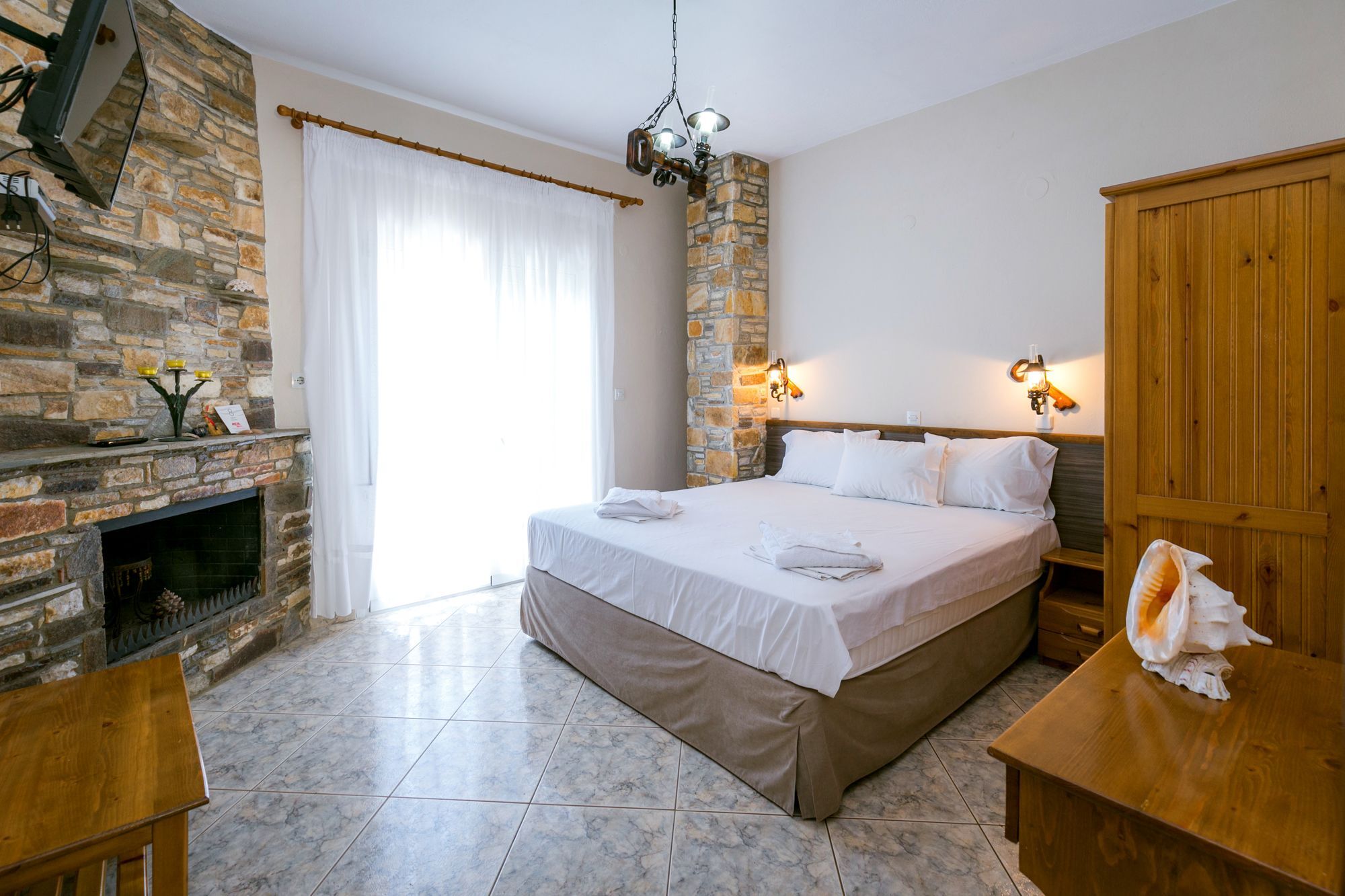Petra Mare Apartment Thimonia Ngoại thất bức ảnh