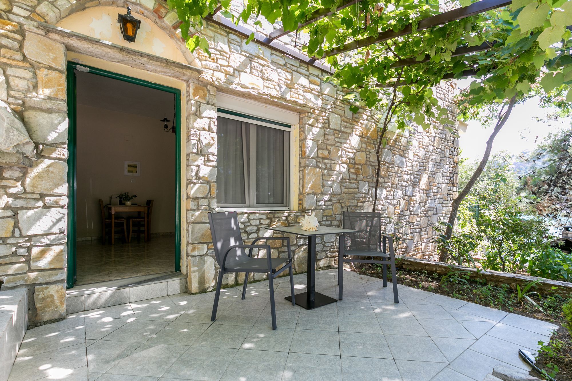 Petra Mare Apartment Thimonia Ngoại thất bức ảnh